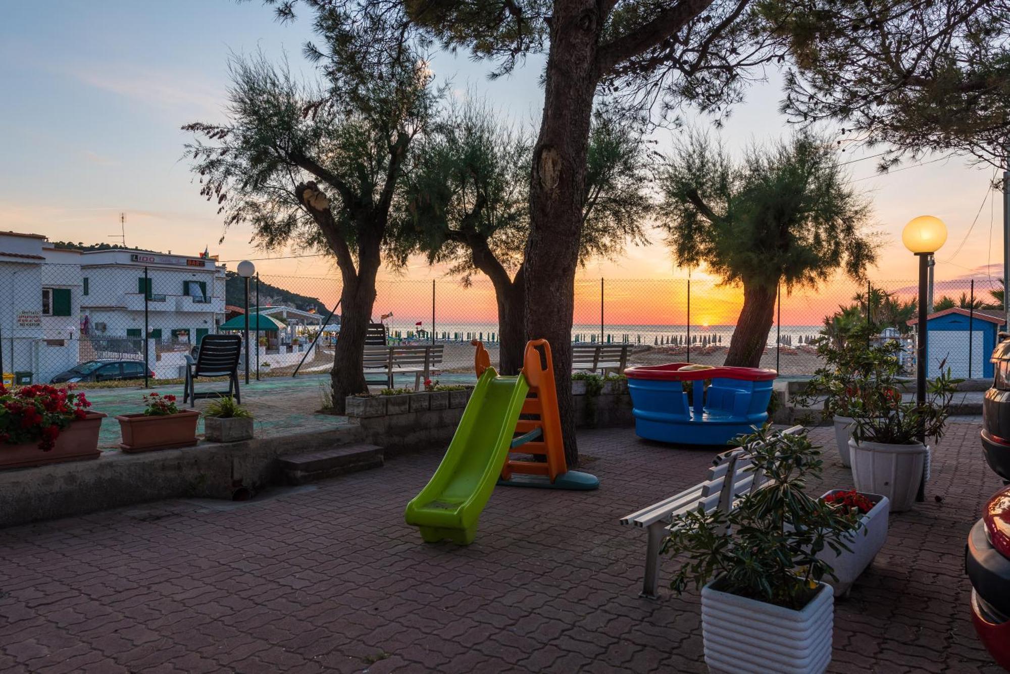 Albergo Villa A Mare Peschici Exteriör bild